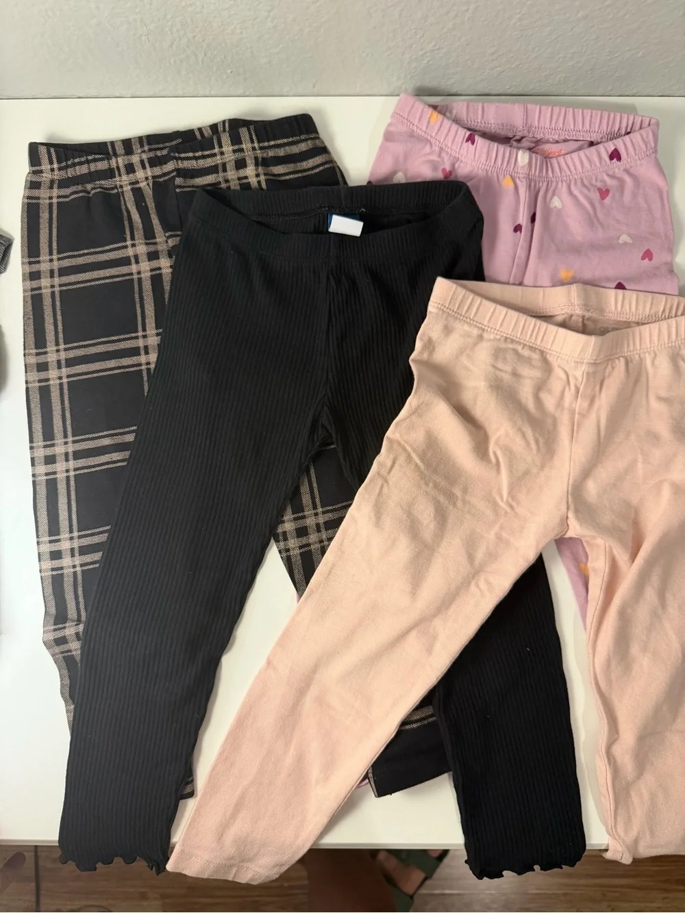Old Navy Gray Girls Pull-On Leggings 12 pairs of leggings